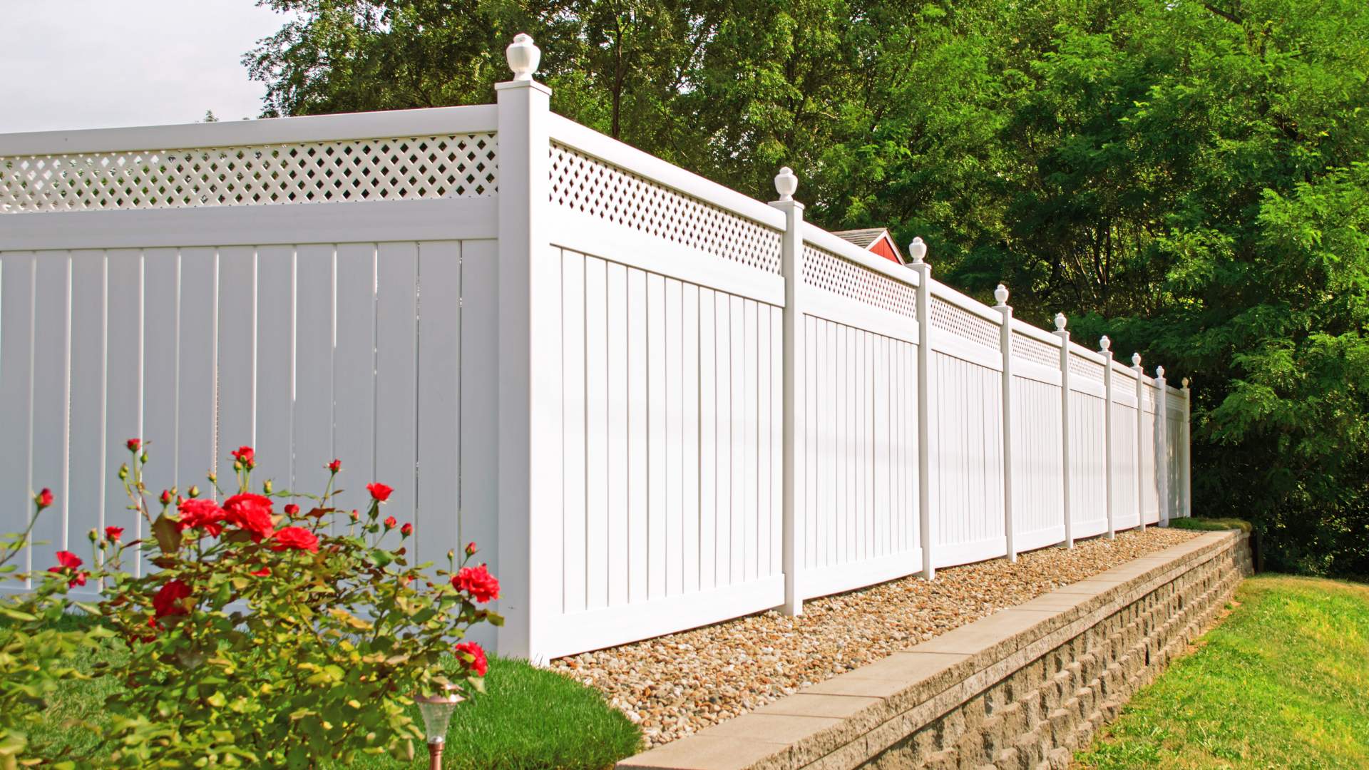 white vinyl fence being coated by local painters in Snell Isle FL